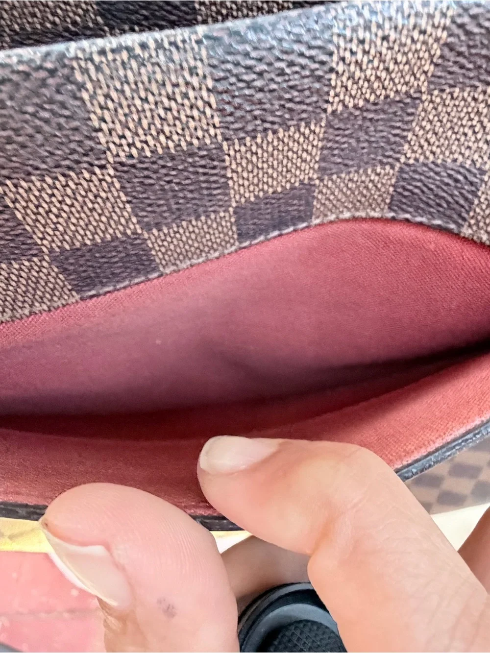 Louis Vuitton Brown Damier Messenger Bag with Dark Chocolate Trim